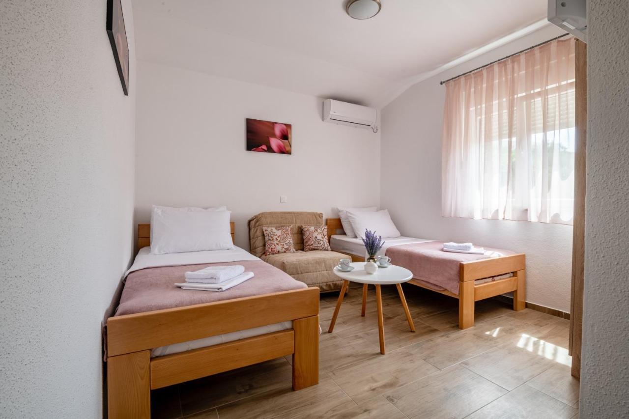 Apartments Glorija Neum Ngoại thất bức ảnh