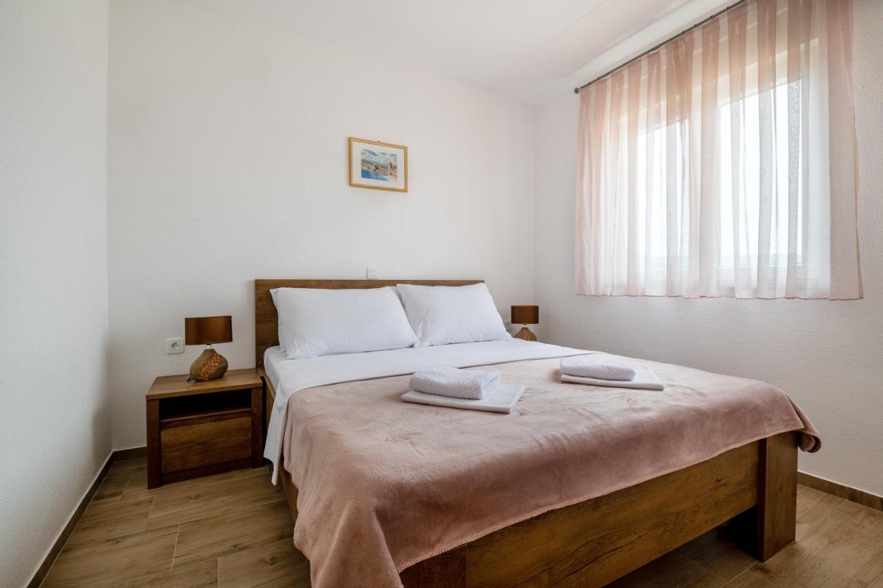Apartments Glorija Neum Ngoại thất bức ảnh